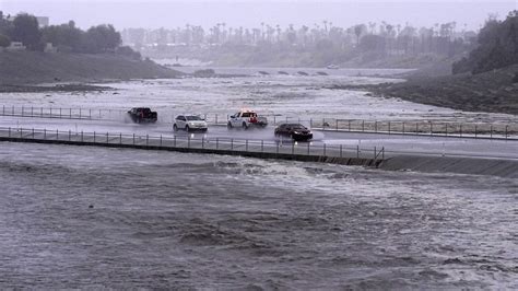 hurricane hilary clinton|Hilary Brings Major Flooding, Mudslides To Southern。